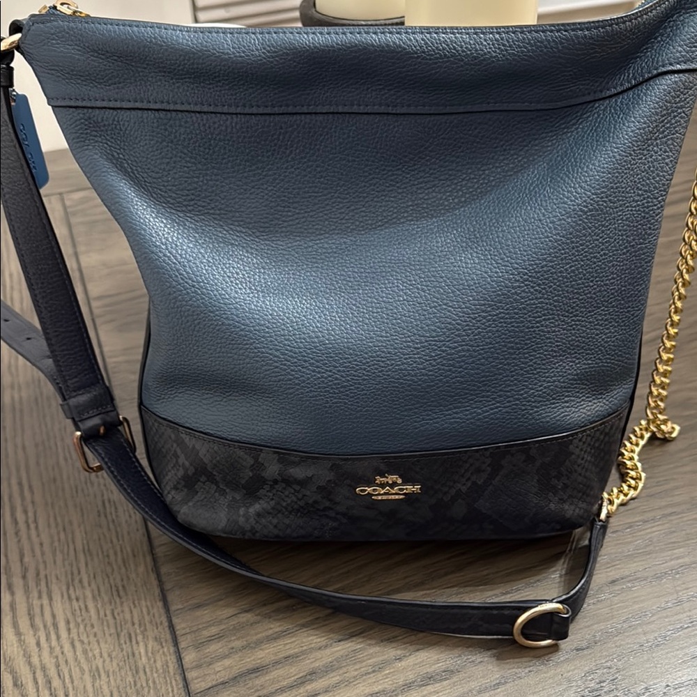 Coach Blue and Black Leather Shoulder Bag 2019